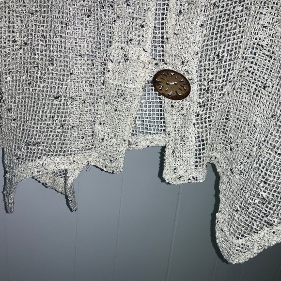 Nina Leonard crochet cropped sweater cardigan jacket Sz M asymmetrical hem - Picture 2 of 7